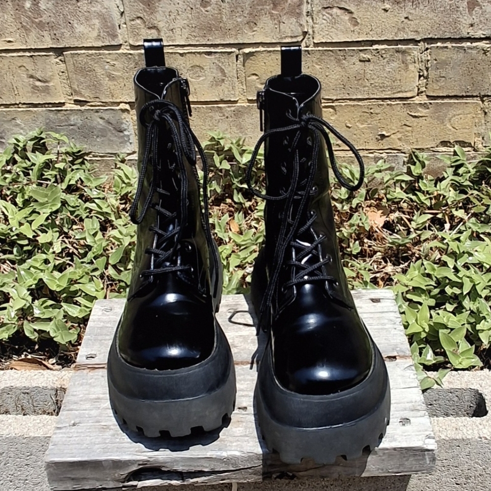 Dolls Kill Platform Patent Leather Black Combat Boots Women Size 7 - Picture 3 of 15